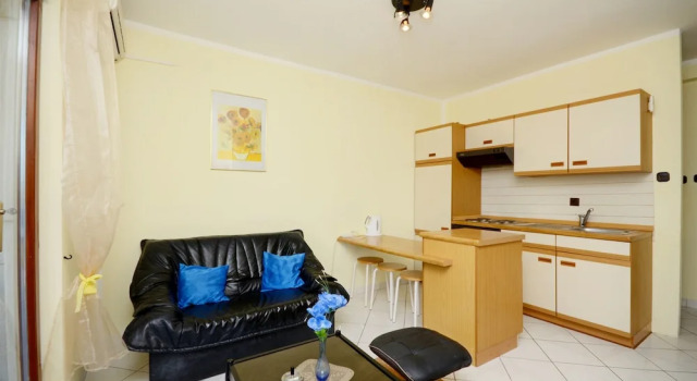Apartments Kristina, Забронировать Апартаменты/квартира Округ-Доньи Ciovo Island