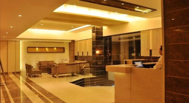 OYO 1832 Hotel Parbhat Inn, Rezervovat Hotel Hotely v Panchkula s parkováním, Parkování