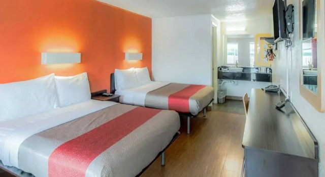 Motel 6 Kalamazoo, MI, Boek Motel Kalamazoo Michigan