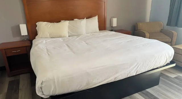 Номер Standard Salina Inn