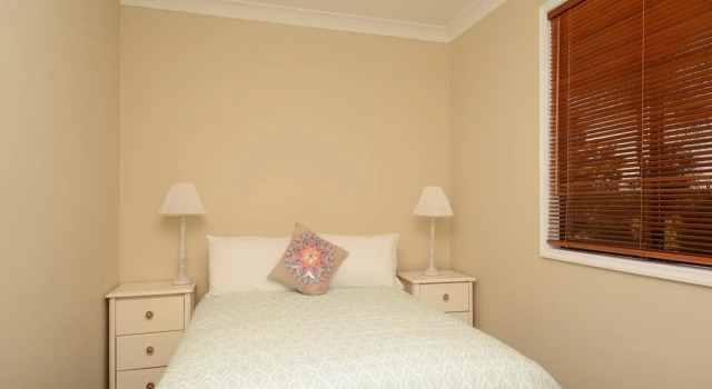 Silver Springs 6br Luxury Homestead with Wifi, Pool. Fireplace, Views, Olives and Space, 예약 호텔 Rothbury Hunter Valley