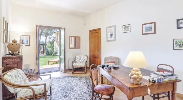 Poggioalvento, Book Hotel Cerreto Guidi 
