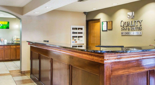 Quality Inn & Suites Kimberly - Appleton East, Đặt Khách sạn Khách sạn ở Appleton có hồ bơi, Hồ bơi
