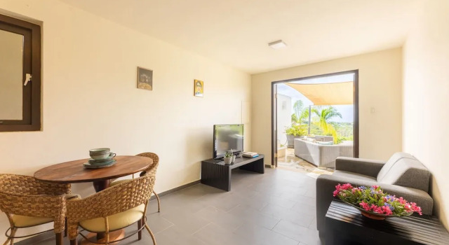 Havana Apartment - Panoramic View With Pool, Забронировать Апартаменты/квартира Отели Виллемстад с парковкой, рядом с Jan Theil, Парковка