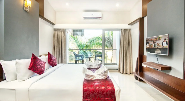 Двухместный полулюкс с балконом 7 Apple Resort Lonavala