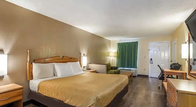 Standard- Enkelt værelse Econo Lodge Clinton - Jackson West