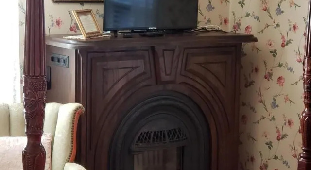 Westbrook Inn B&B