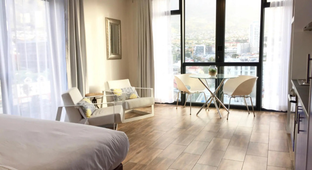 Urban Oasis At The Four Seasons, Забронировать Апартаменты/квартира Апартаменты Кейптауна, рядом с South African National Gallery, Апартаменты/квартира