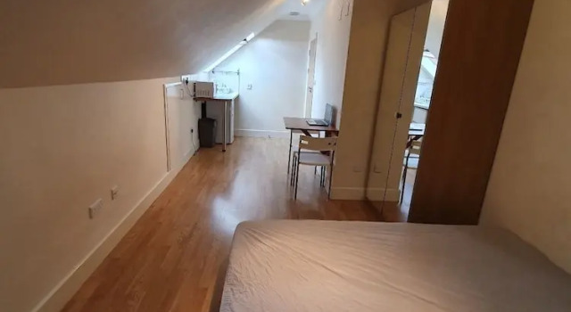 Modern Stunning Studio