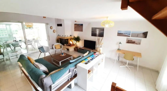 L'Escapade maison 3 chambres + mezzanine 8 personnes, Забронировать Отель Отели Vendée с парковкой, Парковка