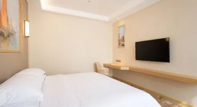 Люкс Business Vienna International Hotel
