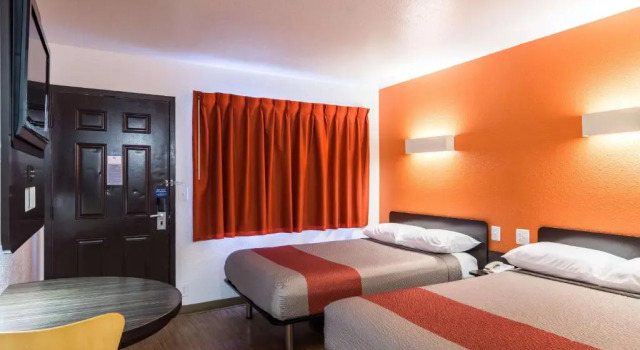 Четырёхместный номер Standard Motel 6-Oroville, CA