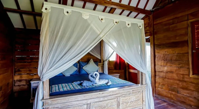 Cening Bagus Bungalows, Rezervovat Hotel Hotely v Bali s bazénem, Bazén