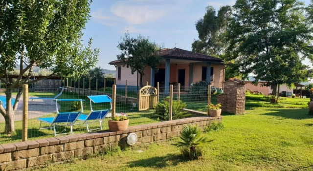 Апартаменты с видом на бассейн Agriturismo La Talpa