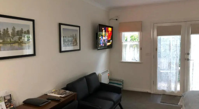 Студия Port Boutique Accommodation