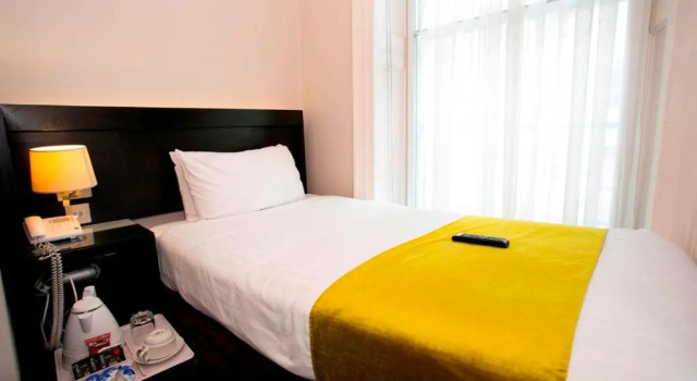 Номер Standard Bloomsbury Palace Hotel