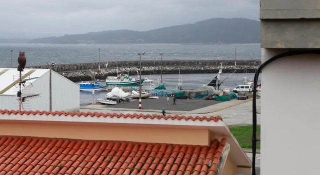 Апартаменты с видом на море Apartamentos Praia do Capitàn
