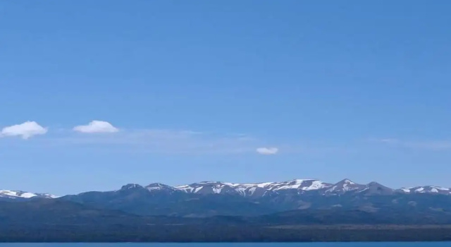 Апартаменты Bariloche vista al lago, piscina, pleno centro