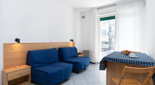 Residence San Francisco, Boek Hotel Andora Ligurië
