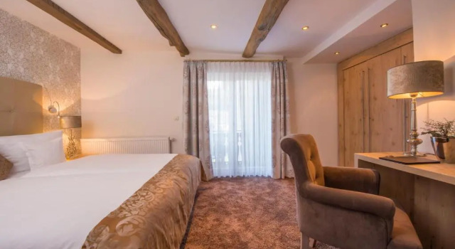 Hotel Hennemann, Забронировать Отель Эслоэ Зауэрланд