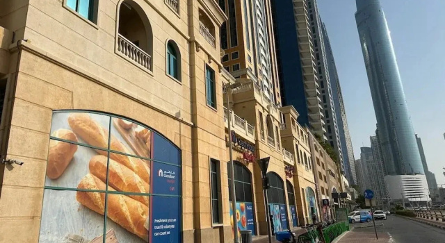 Perla Hostel - Dubai Marina