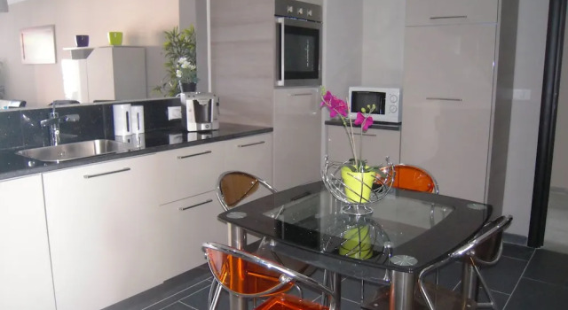 Апартаменты Deluxe с 2 комнатами с балконом и с видом на город Luxe Volupté Et Charme Appartement