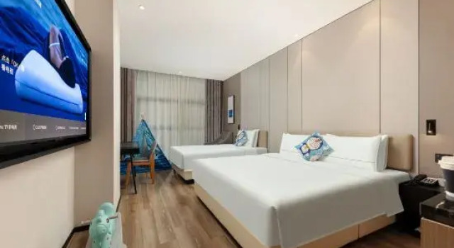 Семейный номер Standard Reethi Rah Hotel