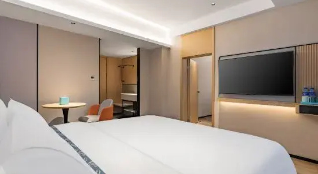 Семейный люкс Luxury с 2 комнатами City Comfort Inn (Kunming Old Town by Nanping Pedestrian Street)