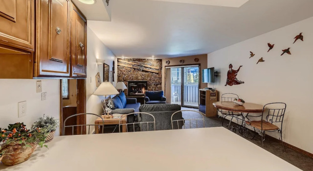 Номер Standard Westwind 102 2BD 2BA Silver Condo