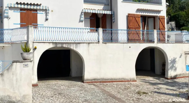 Casa Vacanze Villa Leone, Забронировать Вилла Виллы Сперлонга, рядом с Археологический памятник Вилла-Прато, Вилла