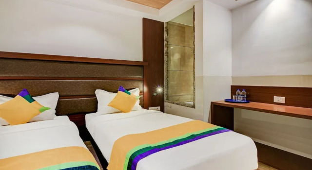 Aarush Inn by Treebo, Забронировать Отель Отели штата Махараштры 3 звезды, 3*