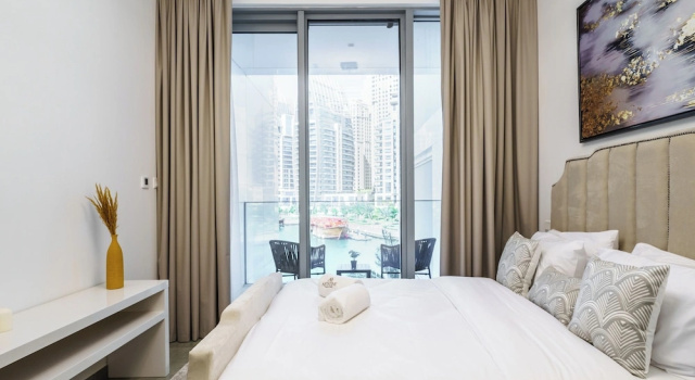 Lavish 2BR with Balcony-Full Marina View, Забронировать Апартаменты/квартира Отели Эмирата Дубая с парковкой, рядом с Торговый центр The Beach, Парковка