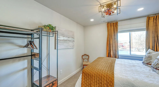 Апартаменты с 2 комнатами Stellar Craig Apartment - Walk to Restaurants!