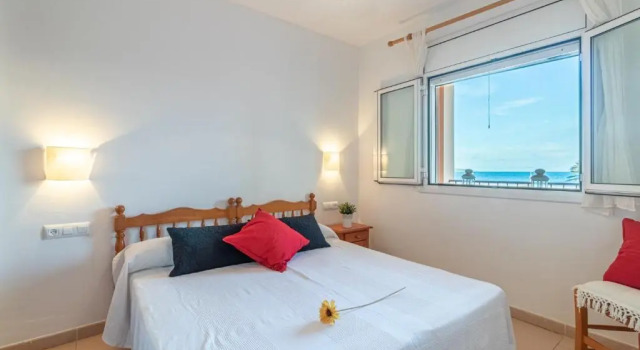 Empurialola -Apartamento en primera linea de ma vistas al mar -164, Забронировать Отель Отели Alt Empordà с парковкой, Парковка