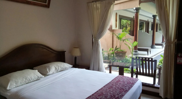 Hotel Taman Ayu Legian, Varaa Hotelli Hotellit Badung pysäköinnillä, Pysäköinti