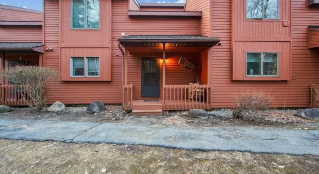 Hudson 76i - A Stylish Mountain Retreat 2 Bedroom Townhouse by The Summit at Gore Mountain