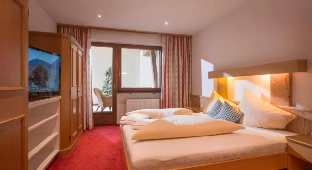 Семейный номер Economy Alpenhof Hotel Garni Suprême