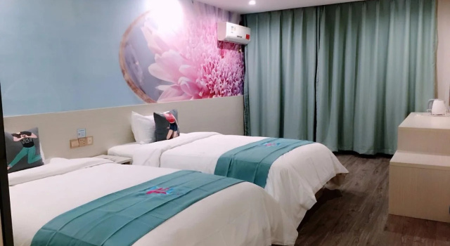 Pai Hotel Nanchang West Jiefang Road Xinjia'an Metro Station, Rezerwuj Hotel Jiangxiang Jiangxi