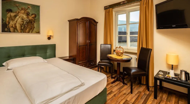 Номер Comfort Hotel Traube