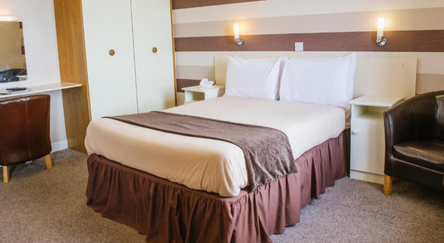Doric Hotel