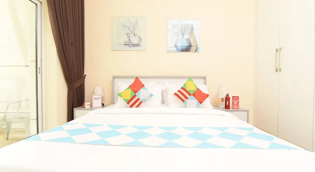 OYO Home 2351BHK Capitol Tower DIC