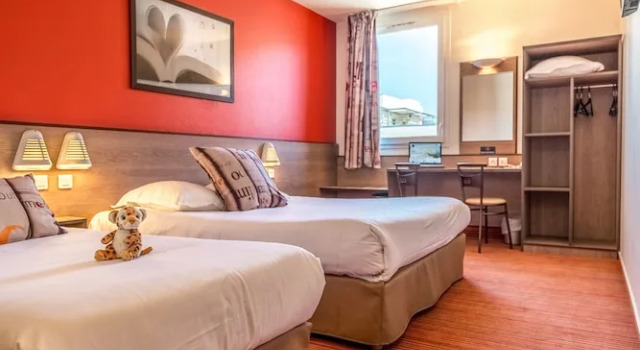 Четырёхместный семейный номер Standard Ace Hotel Annecy