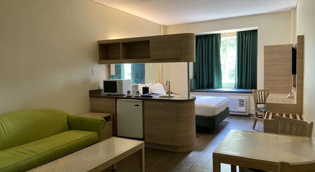 Microtel Inn & Suites Luisita-tarlac, Забронировать Отель Сан-Фернандо 