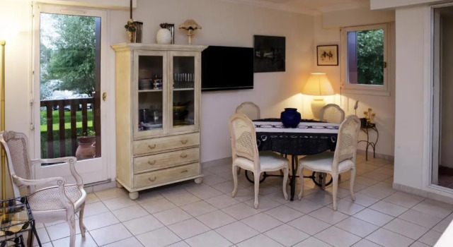 CMG - Appartement en résidence - Piscine et Tennis - 1, Забронировать Апартаменты/квартира Апартаменты Довиль, рядом с Пристань Довиля, Апартаменты/квартира