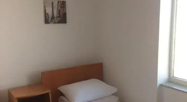 Pensiunea Everest, Prenota Hotel Hotel economici a Dolj