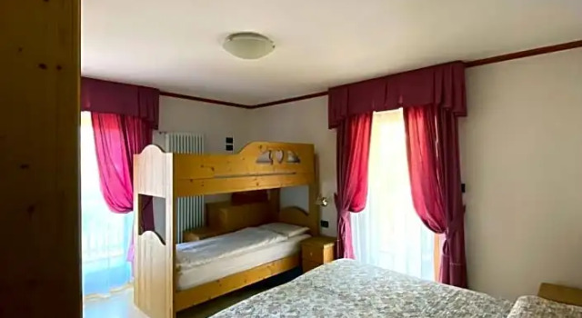 Семейный номер Deluxe Hotel Chalet Alaska