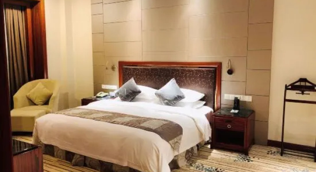 Suite Shine Glory Hotel