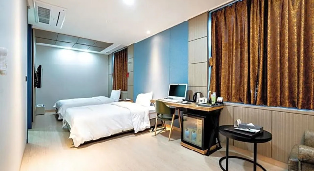 Номер Deluxe Siheung Seoul Tourist Hotel