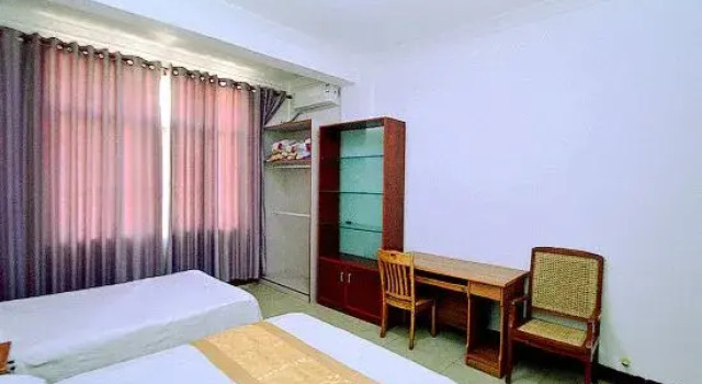 Люкс с 3 комнатами Beihai High Speed Rail Fucheng Suite Apartment