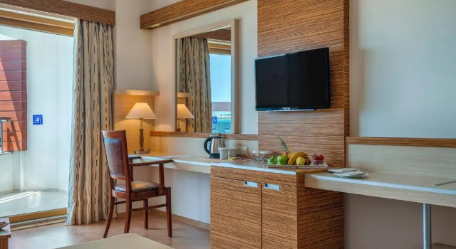 Двухместный номер Standard с видом на окрестности Azure By Yelken Hotel